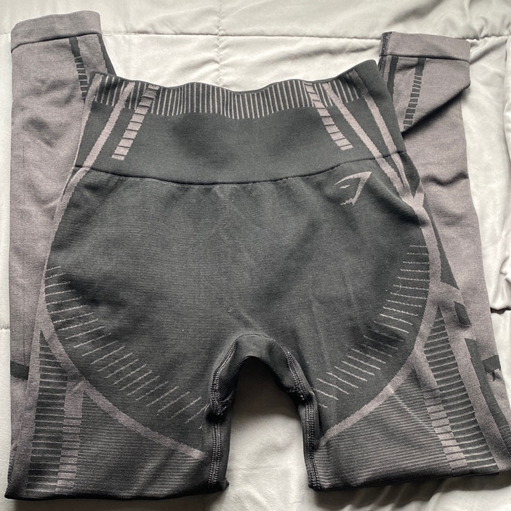 NEW Black & Grey gymshark leggings